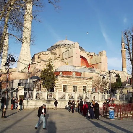 Tura Istambul